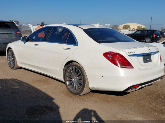 2017 MERCEDES-BENZ S 550 WDDUG8CB4HA321981 Photo 2