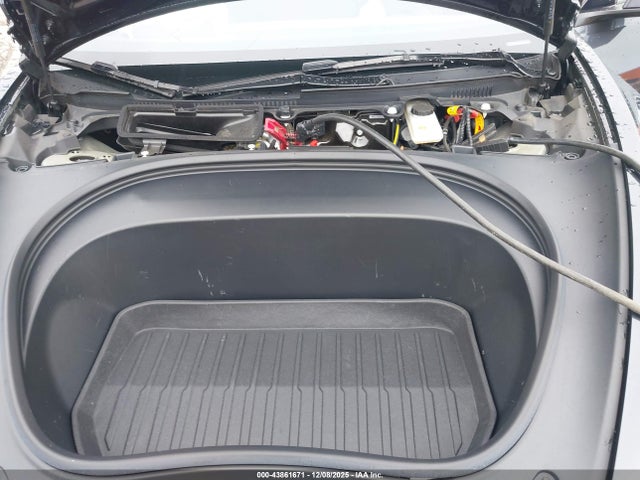 2024 TESLA MODEL 3 5YJ3E1EA2RF872670 Photo 9