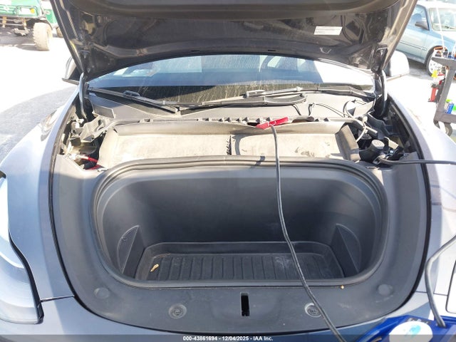 2024 TESLA MODEL Y 7SAYGDED2RF086267 Photo 9