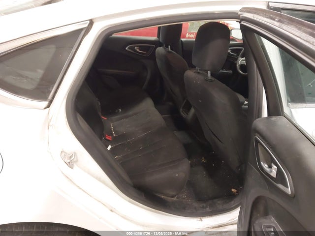 Chrysler 200 Limited 2015 1C3CCCAB4FN576311 Image 8