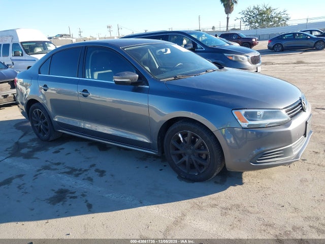 Продажа на аукционе авто 2013 Volkswagen Jetta Se, vin: 3VWDP7AJ3DM357962, номер лота: 43861735