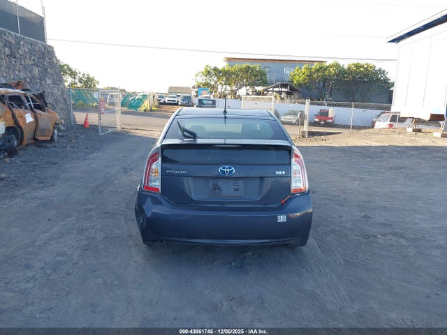 Toyota Prius Five/four/three/two 2014 JTDKN3DU2E0383570 Image 16