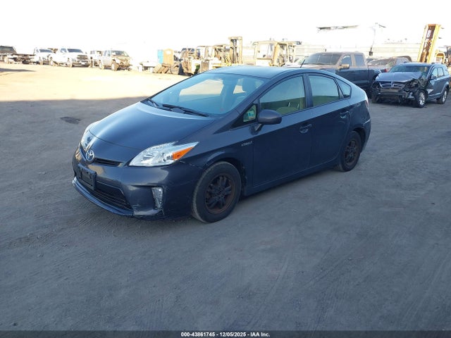 Toyota Prius Five/four/three/two 2014 JTDKN3DU2E0383570 Image 2