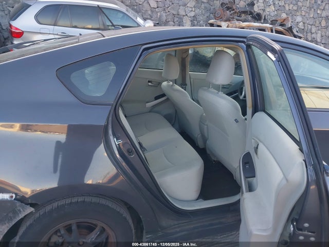 Toyota Prius Five/four/three/two 2014 JTDKN3DU2E0383570 Image 8