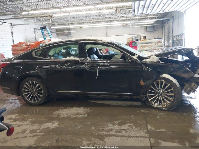 Продаж на аукціоні авто 2017 Kia Cadenza Premium, vin: KNALC4J14H5071992, номер лоту: 43861808