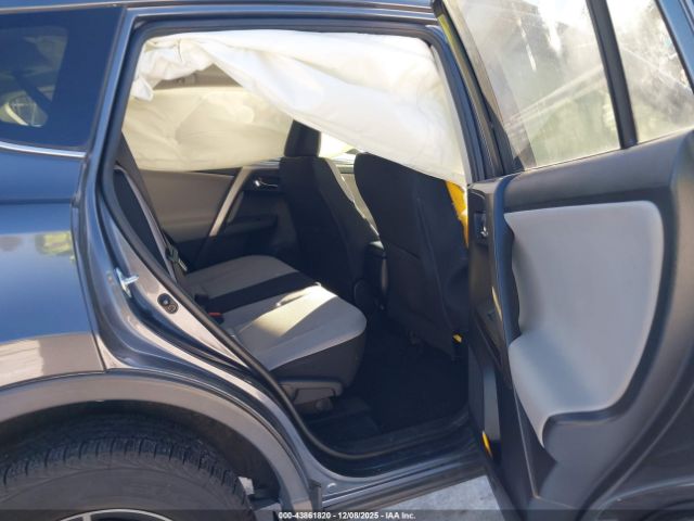 2018 TOYOTA RAV4 JTMRFREV9JD234792 Photo 7