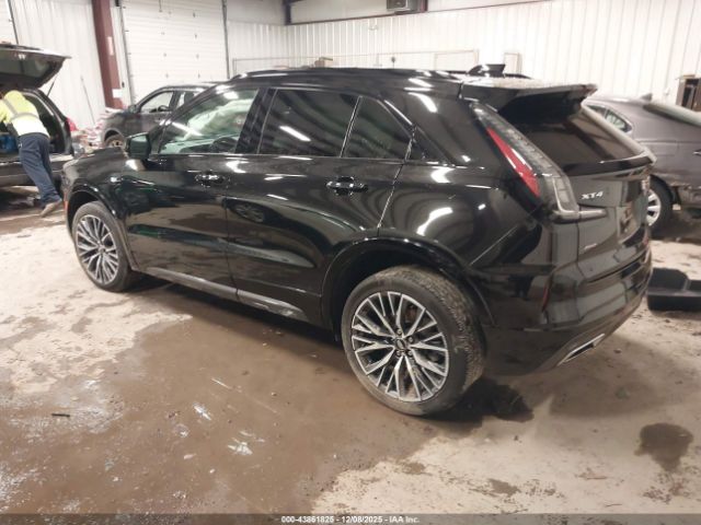 2024 CADILLAC XT4 1GYFZFR49RF109862 Photo 2