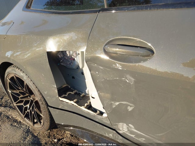 2025 BMW M4 WBS13HK09SCS84035 Photo 5