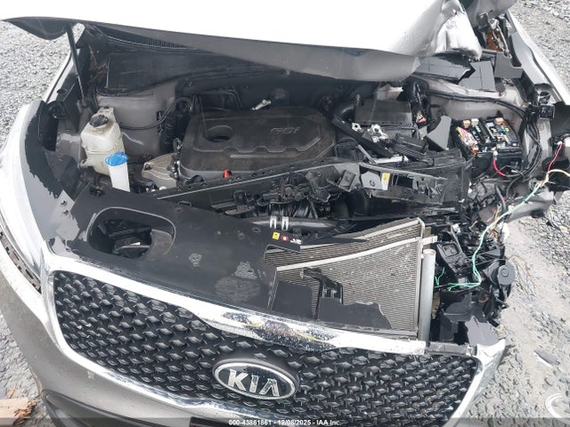 5XYPGDA34HG231449 KIA Sorento 2.4l Lx
