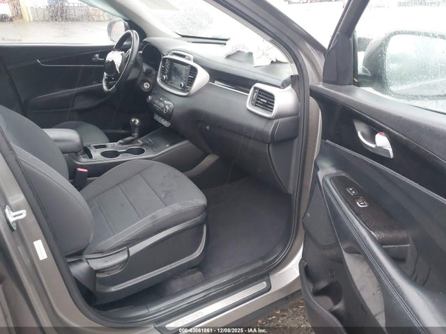 5XYPGDA34HG231449 KIA Sorento 2.4l Lx