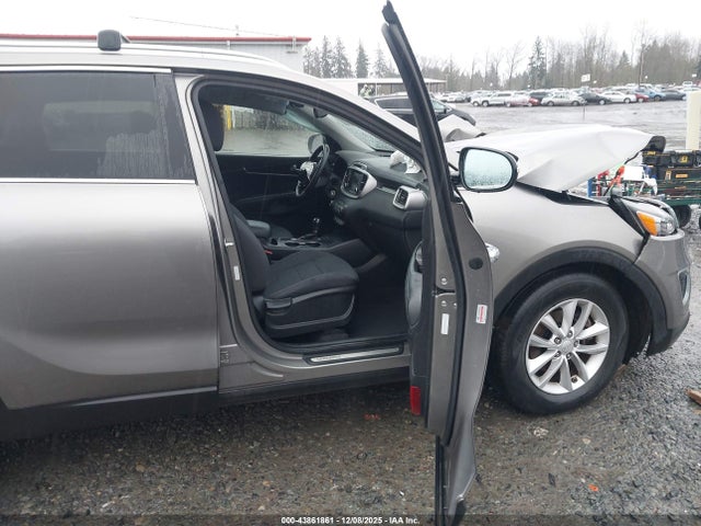5XYPGDA34HG231449 KIA Sorento 2.4l Lx
