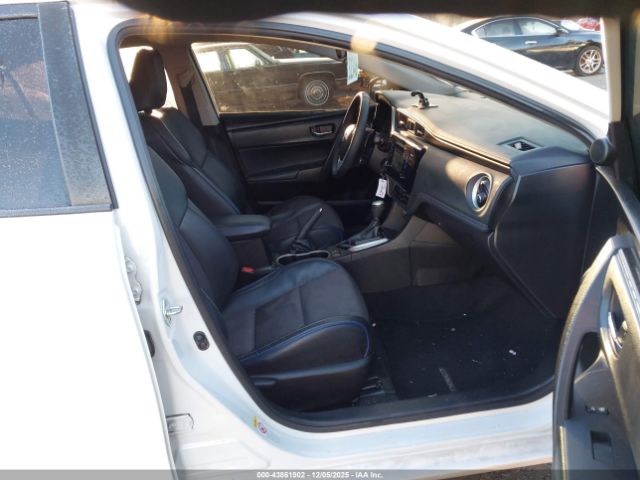 2017 TOYOTA COROLLA 5YFBURHE5HP710854 Photo 4