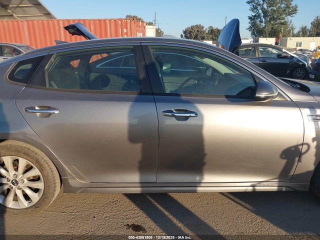 5XXGT4L37JG273469 KIA Optima Lx