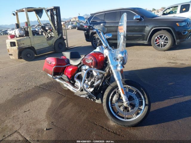 2019 HARLEY-DAVIDSON FLHR 1HD1FBC14KB627227