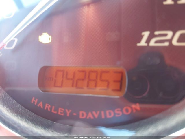 2019 HARLEY-DAVIDSON FLHR 1HD1FBC14KB627227 Photo 6