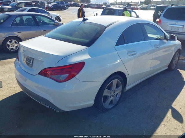 Mercedes-Benz CLA 250 2017 WDDSJ4EB4HN426253 Image 4