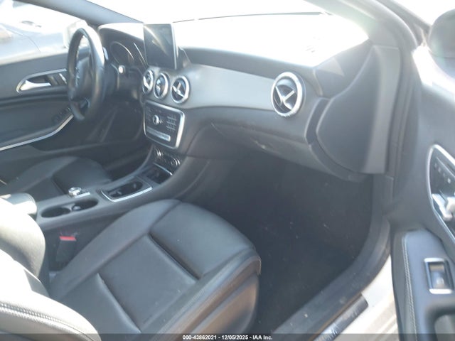 Mercedes-Benz CLA 250 2017 WDDSJ4EB4HN426253 Image 5