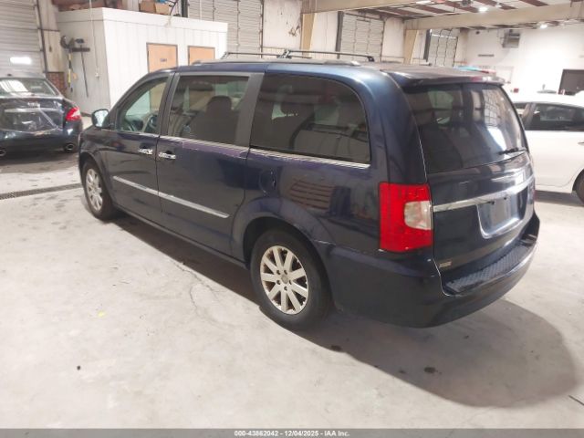 2016 CHRYSLER TOWN & COUNTRY 2C4RC1BGXGR300241 Photo 2