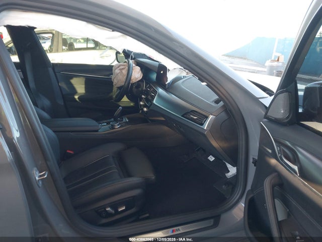 2021 BMW 540I WBA53BJ0XMWW89424 Photo 4