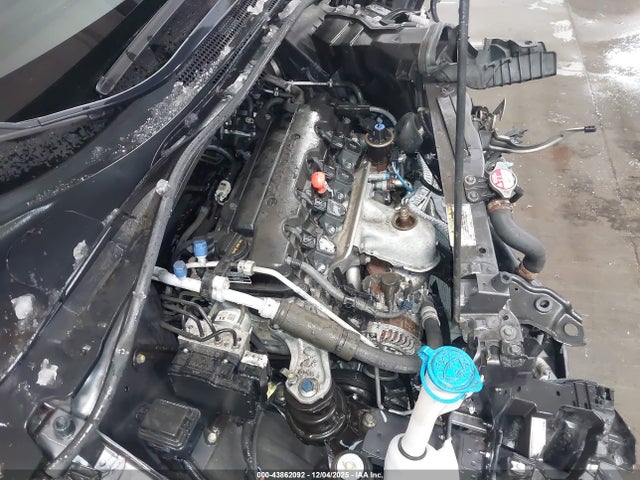 3CZRU6H35JG722312 Honda HR-V LX