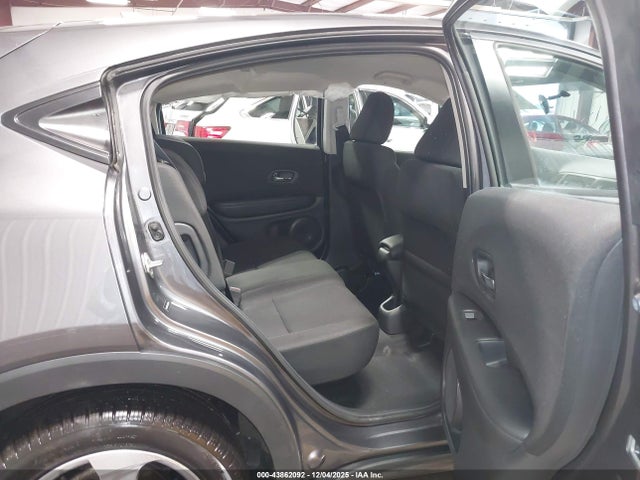 3CZRU6H35JG722312 Honda HR-V LX