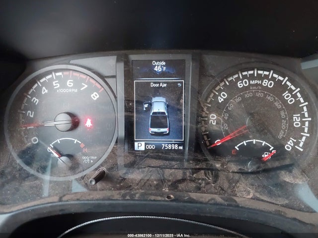 5TFAX5GN0KX143877 Toyota Tacoma Sr