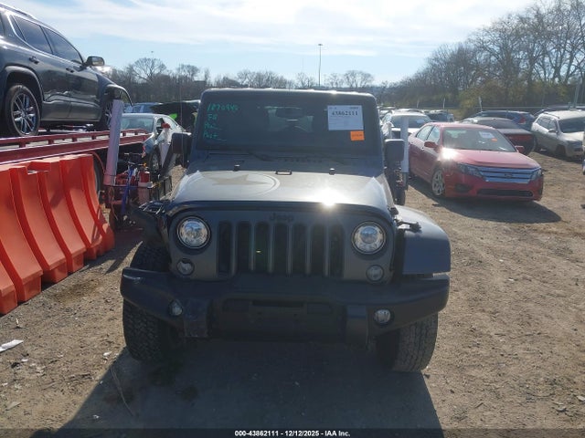 1C4BJWDG8JL858834 Jeep Wrangler Jk Unlimited Freedom Edition 4x4