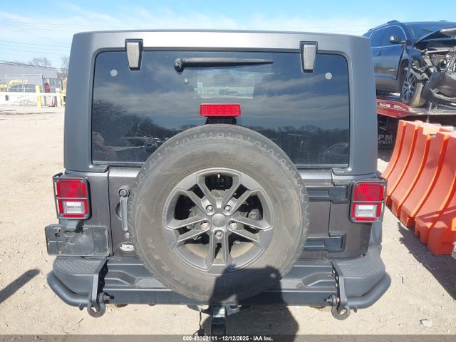 1C4BJWDG8JL858834 Jeep Wrangler Jk Unlimited Freedom Edition 4x4