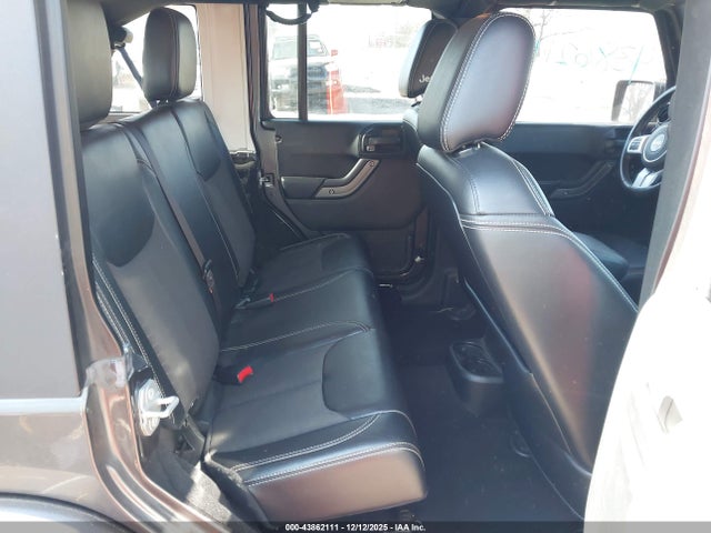 1C4BJWDG8JL858834 Jeep Wrangler Jk Unlimited Freedom Edition 4x4
