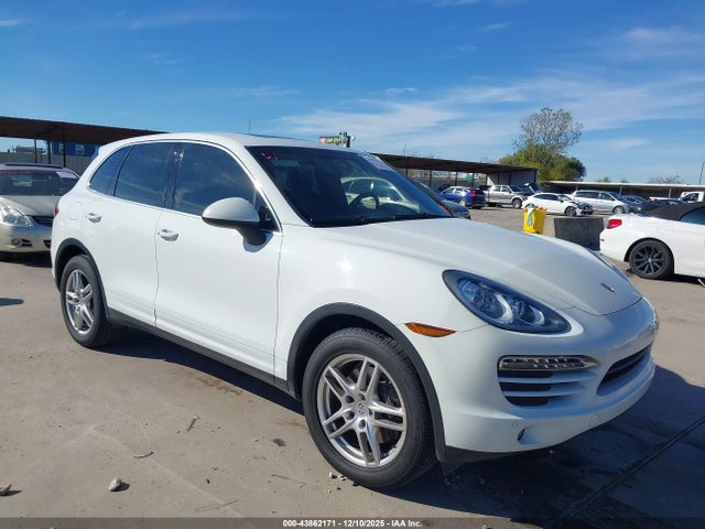 2012 PORSCHE CAYENNE WP1AA2A22CLA11855