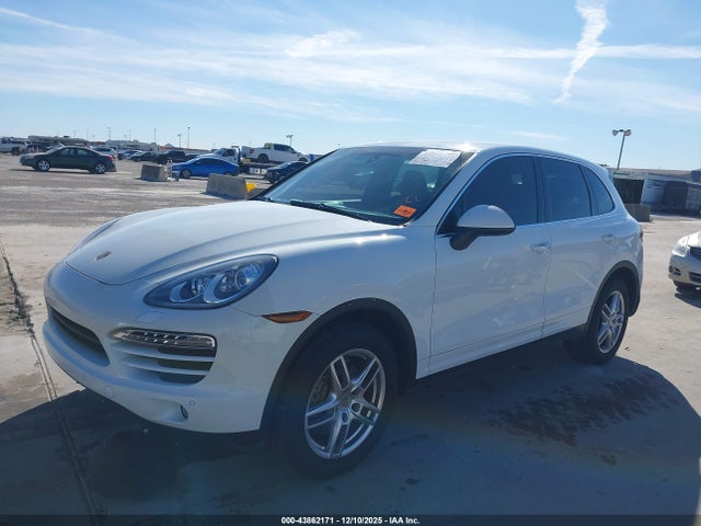 2012 PORSCHE CAYENNE WP1AA2A22CLA11855 Photo 1