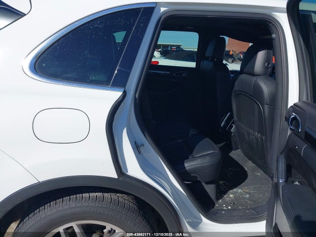 2012 PORSCHE CAYENNE WP1AA2A22CLA11855 Photo 7