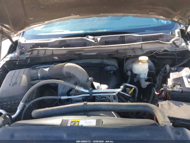 2018 RAM 1500 1C6RR6FT8JS112768 Photo 9