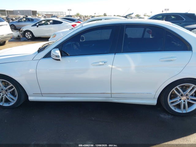 WDDGF4HB9ER309856 Mercedes-Benz C 250 Sport
