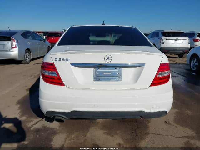 WDDGF4HB9ER309856 Mercedes-Benz C 250 Sport