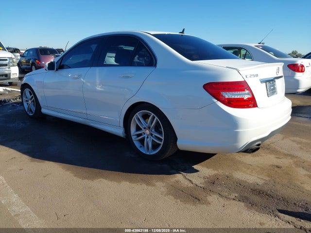 WDDGF4HB9ER309856 Mercedes-Benz C 250 Sport