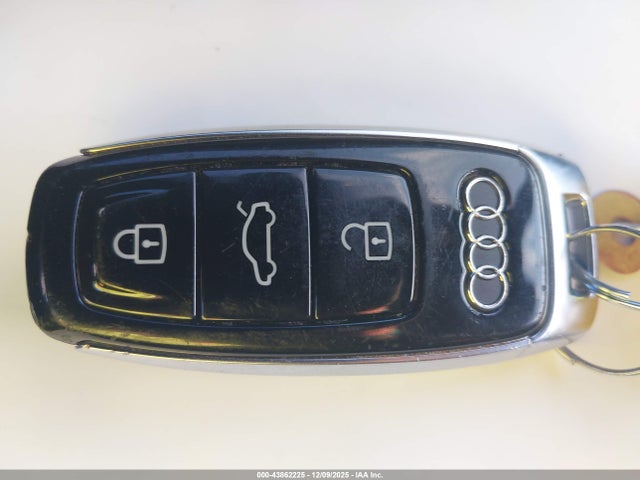 43862225 :رقم المزاد ، WA1AVAF18KD017310 vin ، 2019 Audi Q8 55 Premium مزاد بيع
