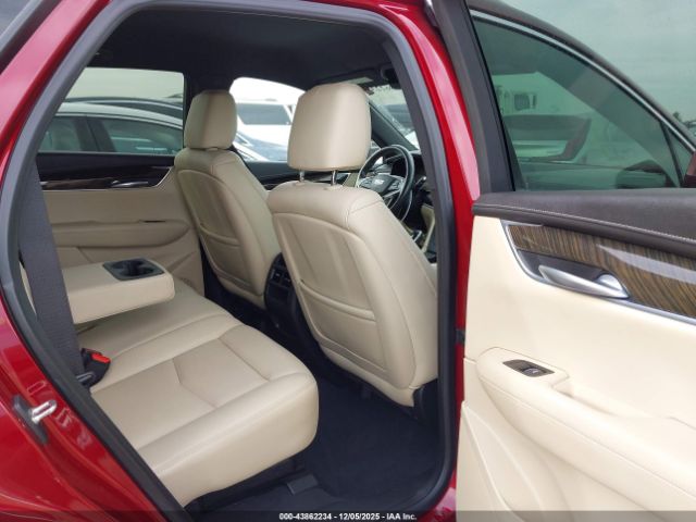 2018 CADILLAC XT5 1GYKNARS2JZ241702 Photo 7