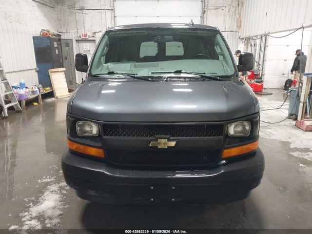 1GNWGEFG7H1101699 Chevrolet Express 2500 Ls