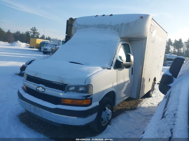 1GB3G2CG1F1122368 Chevrolet Express Cutaway 3500