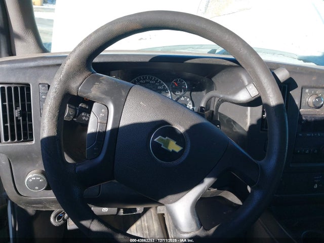 1GB3G2CG1F1122368 Chevrolet Express Cutaway 3500