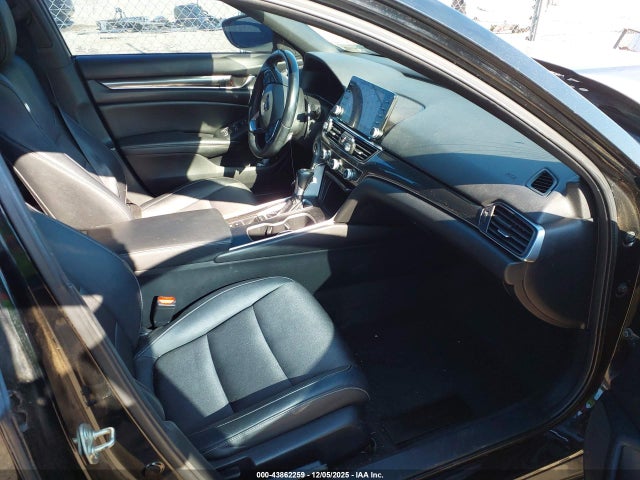 2019 HONDA ACCORD 1HGCV1F30KA125004 Photo 4