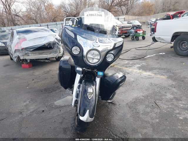 2021 INDIAN MOTORCYCLE CO. ROADMASTER 56KTRABB3M3397158 Photo 4