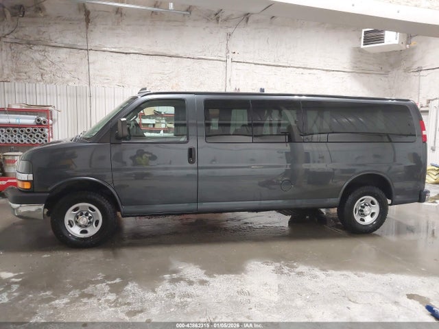 1GAZGPFF7G1313938 Chevrolet Express 3500 Lt
