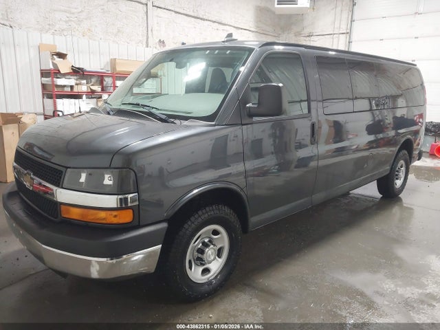 1GAZGPFF7G1313938 Chevrolet Express 3500 Lt