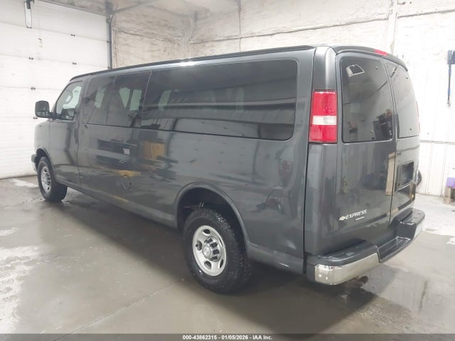 1GAZGPFF7G1313938 Chevrolet Express 3500 Lt