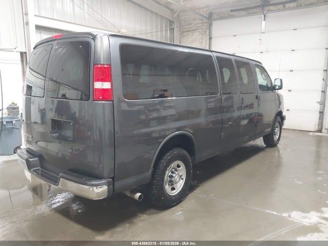 1GAZGPFF7G1313938 Chevrolet Express 3500 Lt