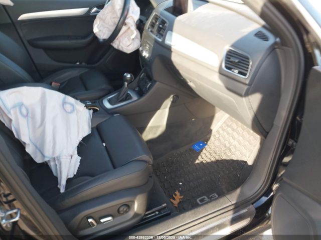 2018 AUDI Q3 WA1JCCFS5JR023495 Photo 4