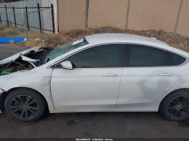 Chrysler 200 Limited 2015 1C3CCCAB1FN688449 Image 14