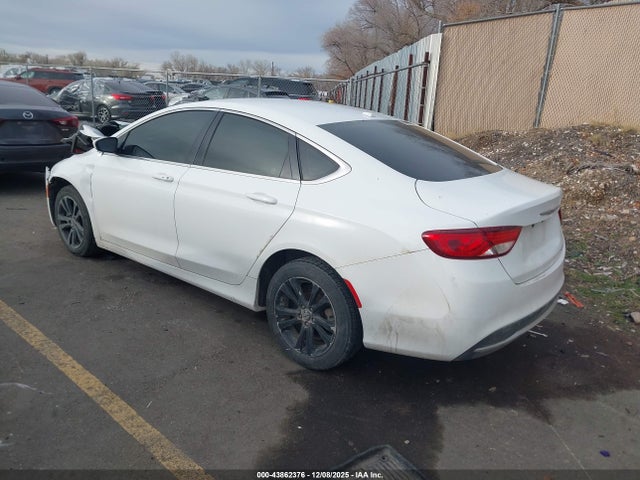 Chrysler 200 Limited 2015 1C3CCCAB1FN688449 Image 3